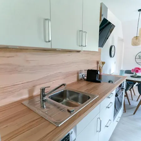 Velden Am Woerthersee Apartment *